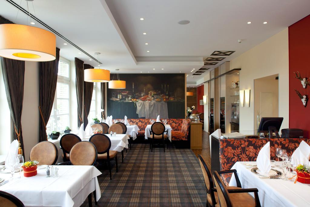 Romantik Hotel Waldschloesschen Schleswig Ngoại thất bức ảnh