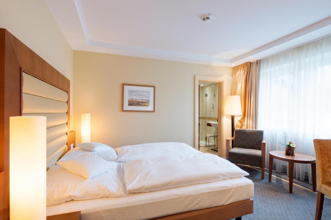 Romantik Hotel Waldschloesschen Schleswig Ngoại thất bức ảnh